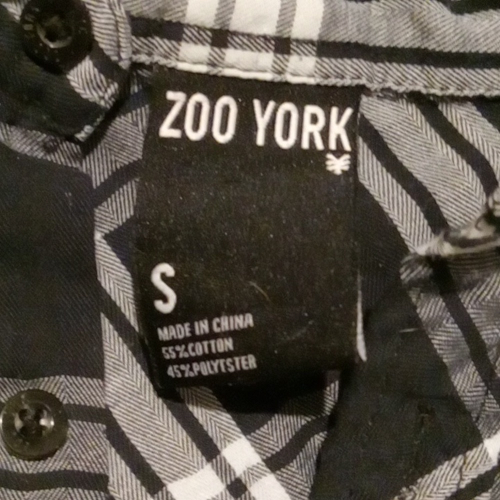 Zoo York button down - Picture 3 of 4